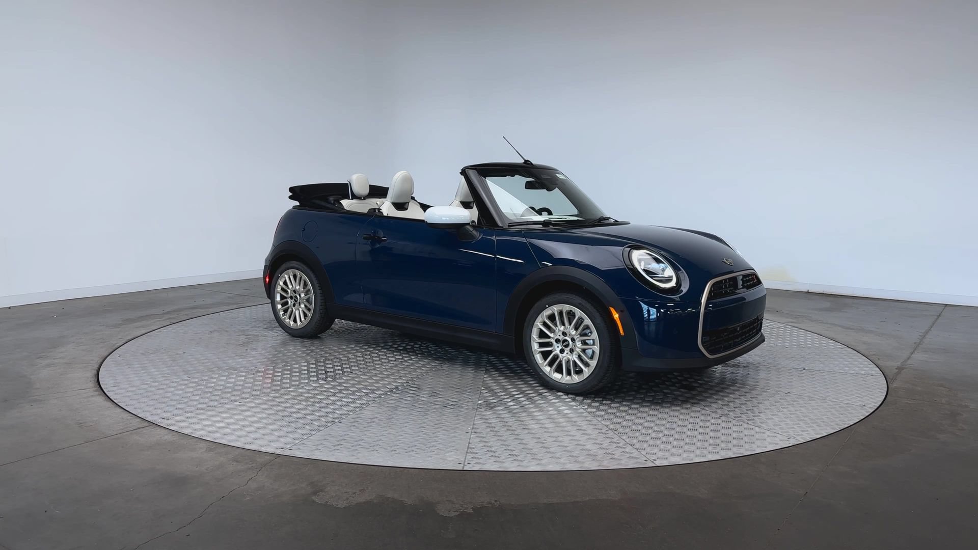 New 2026 MINI Cooper S FWD image 2