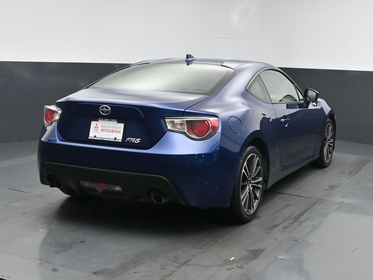Used 2015 Scion FR-S RWD image 15
