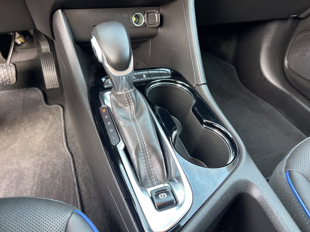 Used 2025 Buick Encore GX Sport Touring w/ Comfort Package image 15