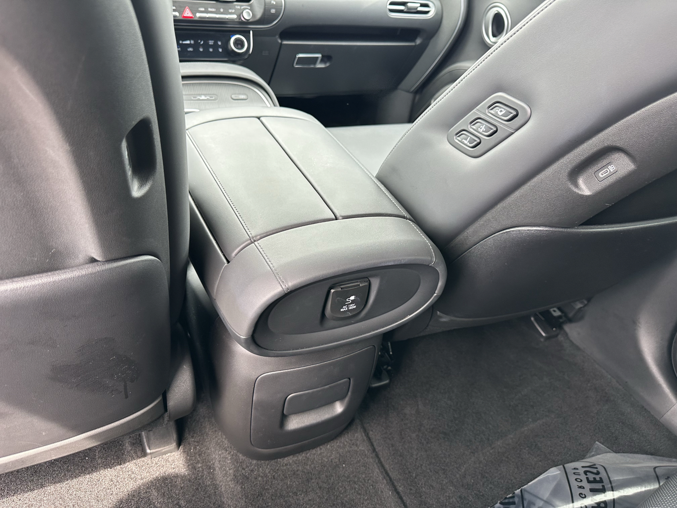 Certified 2026 Hyundai Palisade Calligraphy FWD image 14