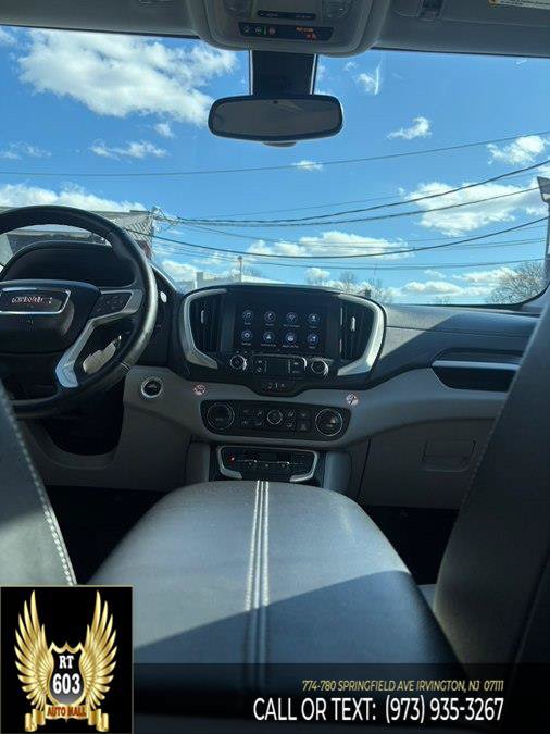 Used 2023 GMC Terrain SLT FWD image 11