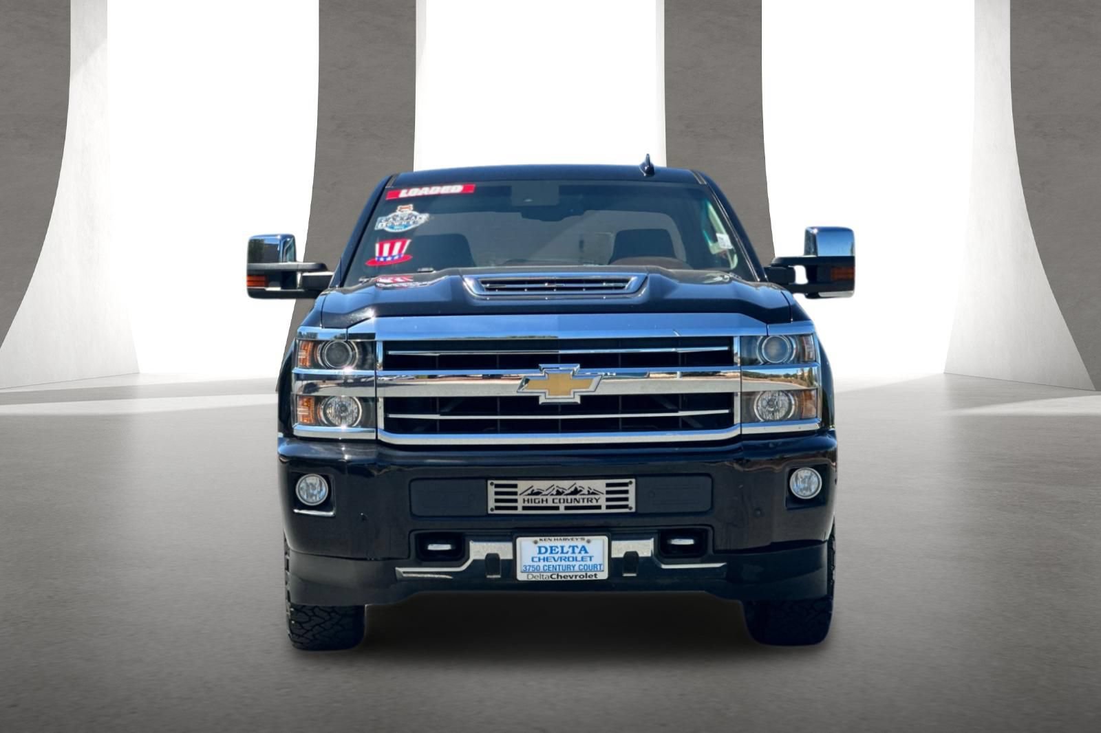 Used 2018 Chevrolet Silverado 3500 High Country w/ Duramax Plus Package AWD/4WD image 9