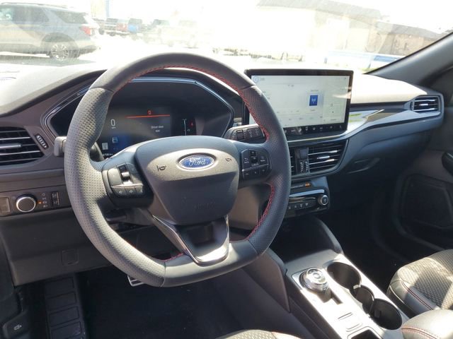 Used 2024 Ford Escape ST-Line w/ Tech Pack #1 AWD/4WD image 18