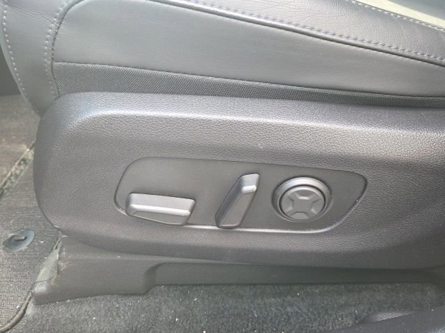 Used 2024 Kia Carnival SX image 27