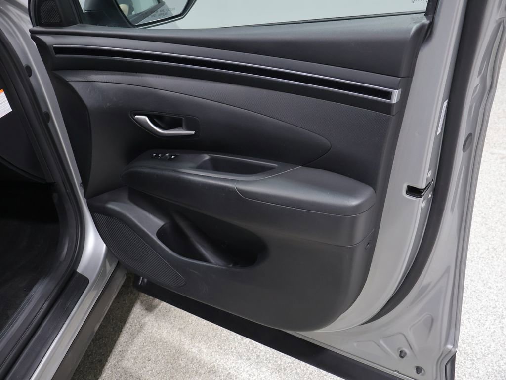 Used 2024 Hyundai Tucson Blue AWD/4WD image 23