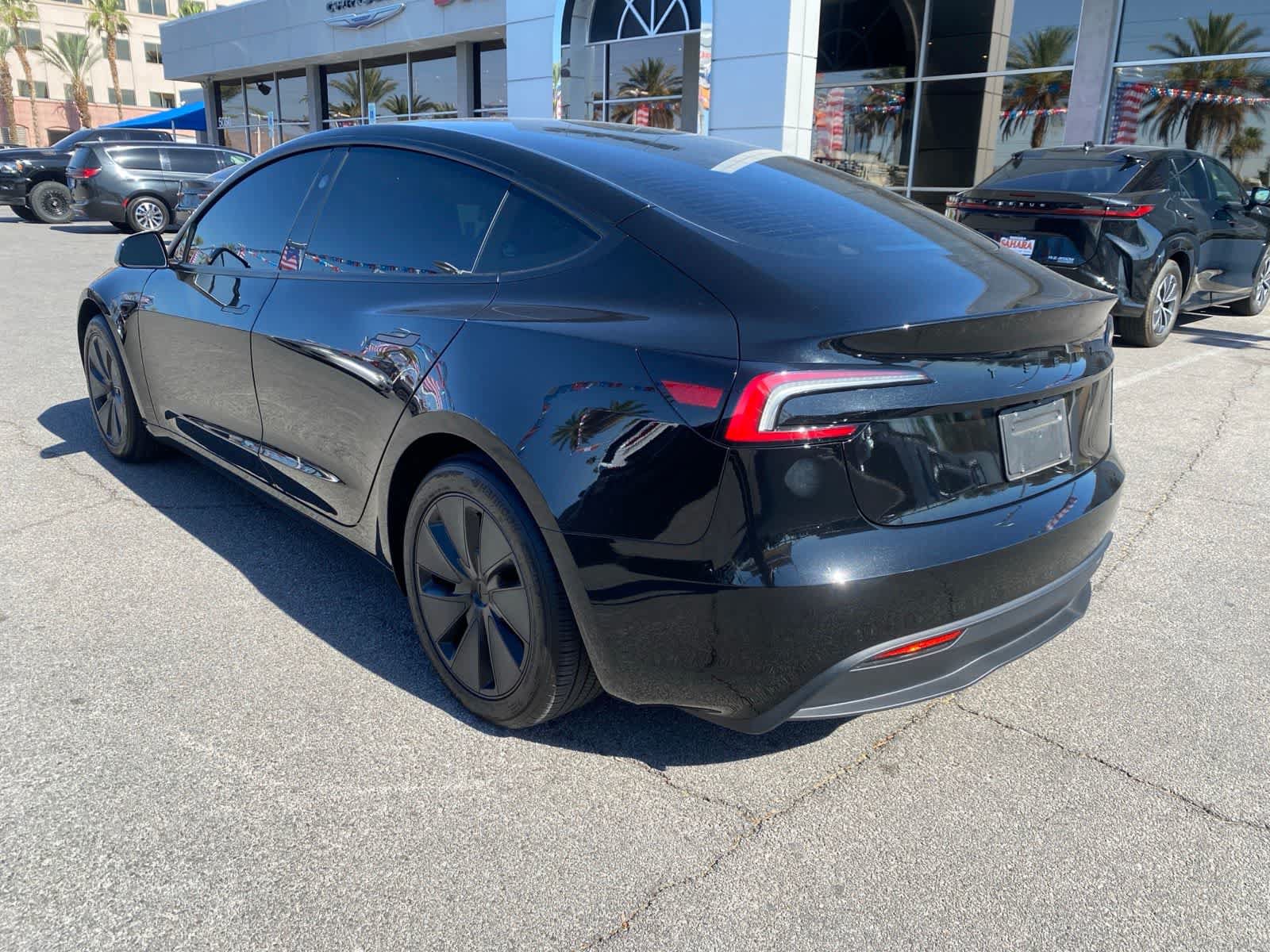 Used 2025 Tesla Model 3 Long Range RWD image 9