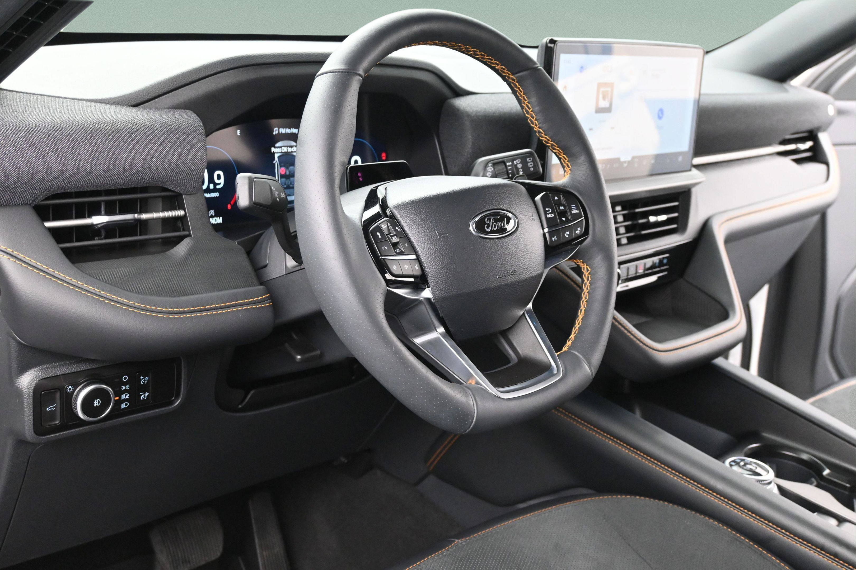 Used 2026 Ford Explorer Tremor w/ Tremor Ultimate Package AWD/4WD image 12