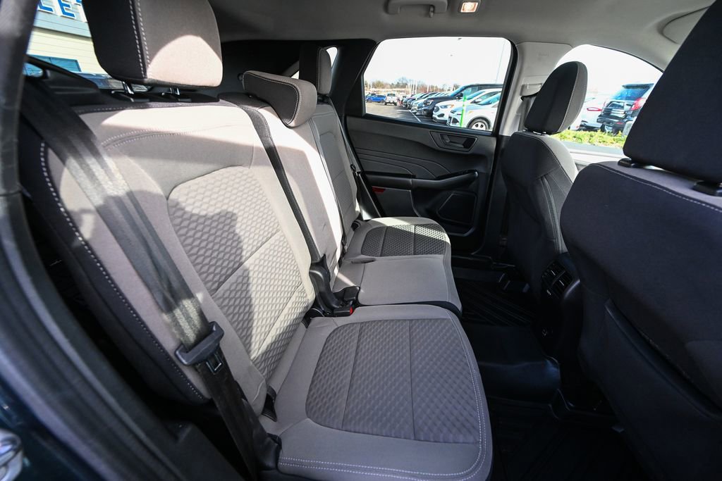 Certified 2022 Ford Escape SE w/ SE Sport Appearance Package AWD/4WD image 27