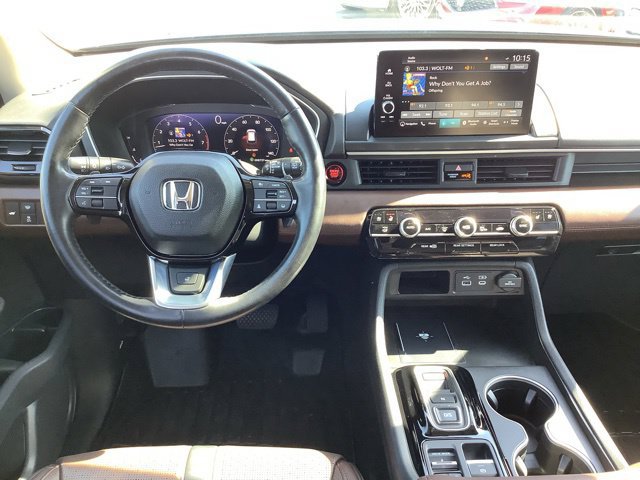 Used 2024 Honda Pilot Elite image 11