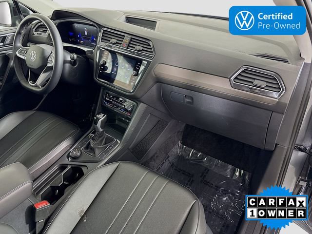 Certified 2024 Volkswagen Tiguan SE image 31