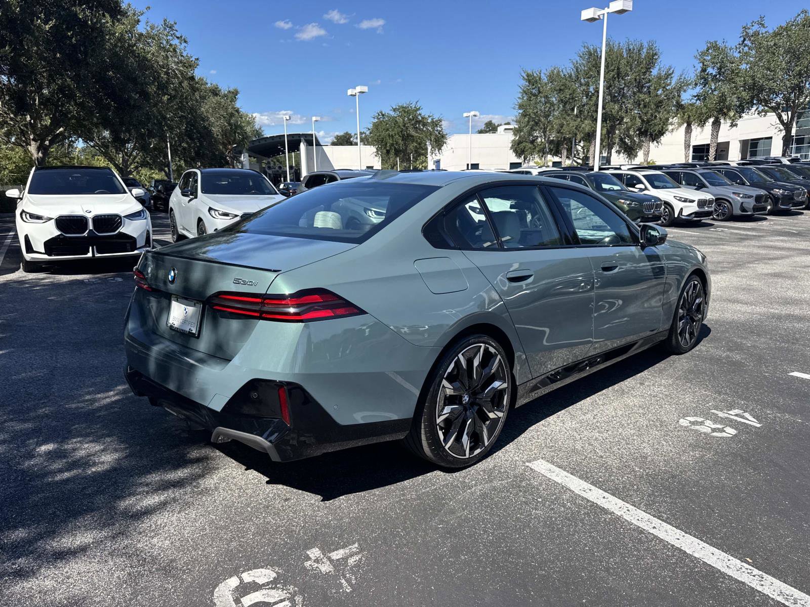 Certified 2025 BMW 530i w/ M Sport Package image 4