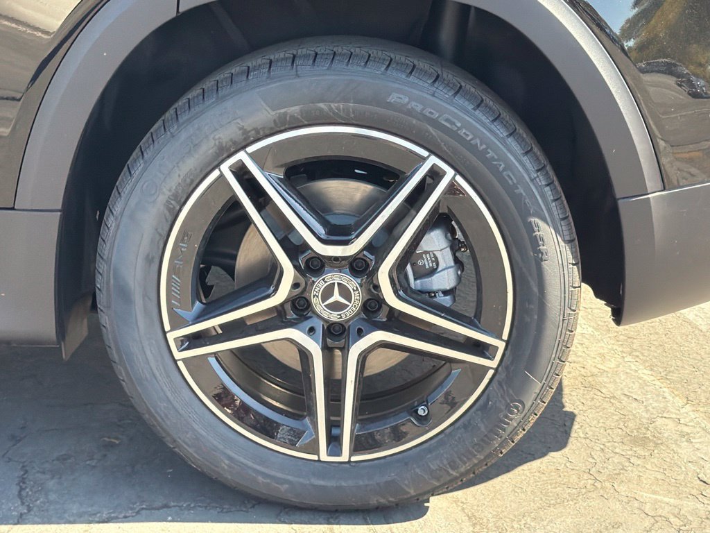New 2026 Mercedes-Benz GLB 250 image 16