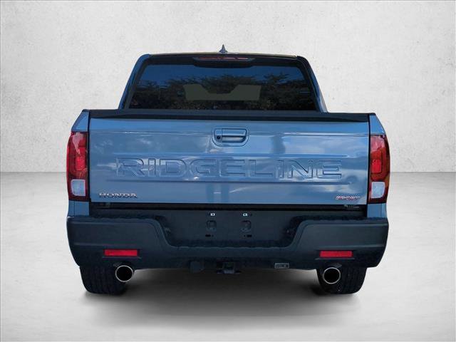 Used 2025 Honda Ridgeline Sport image 6