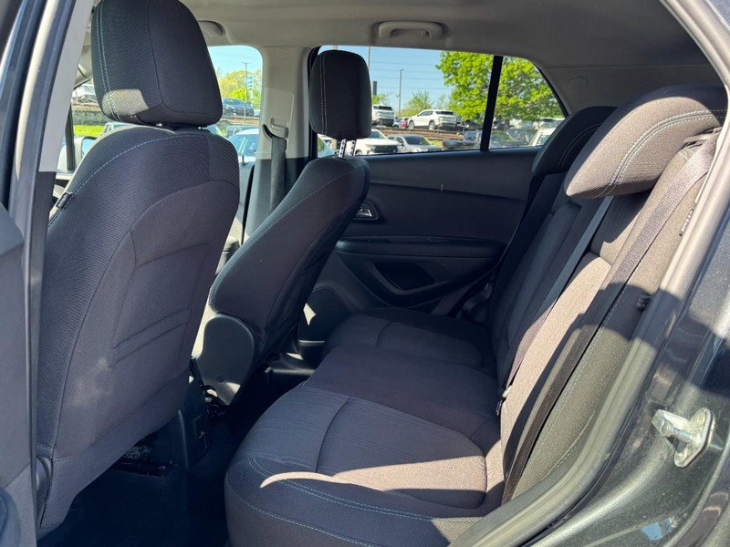 Used 2016 Chevrolet Trax LT FWD image 10