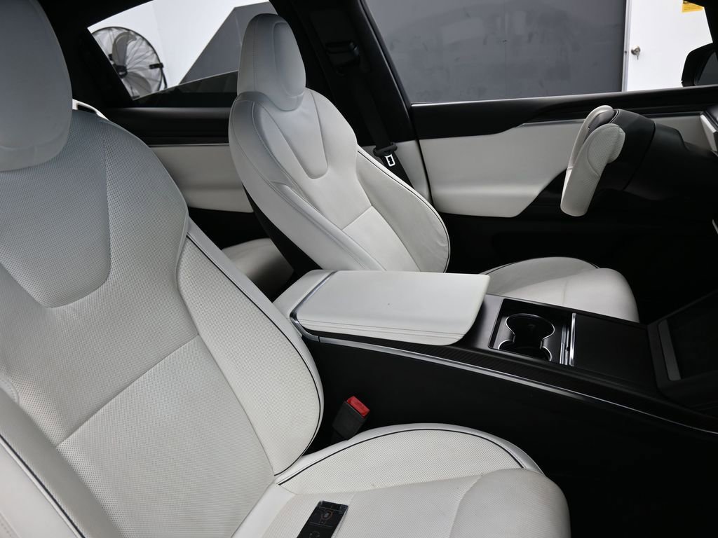 Used 2022 Tesla Model X Plaid AWD/4WD image 46