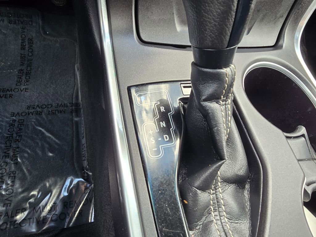 Used 2017 Toyota Camry XLE w/ Moonroof Package image 24