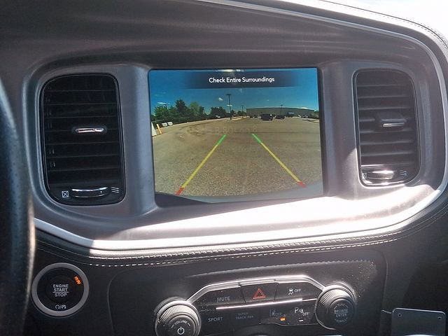 Used 2022 Dodge Charger R/T w/ Plus Group RWD image 5