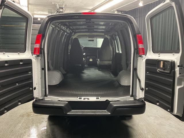New 2026 Chevrolet Express 2500 w/ Driver Convenience Package image 5