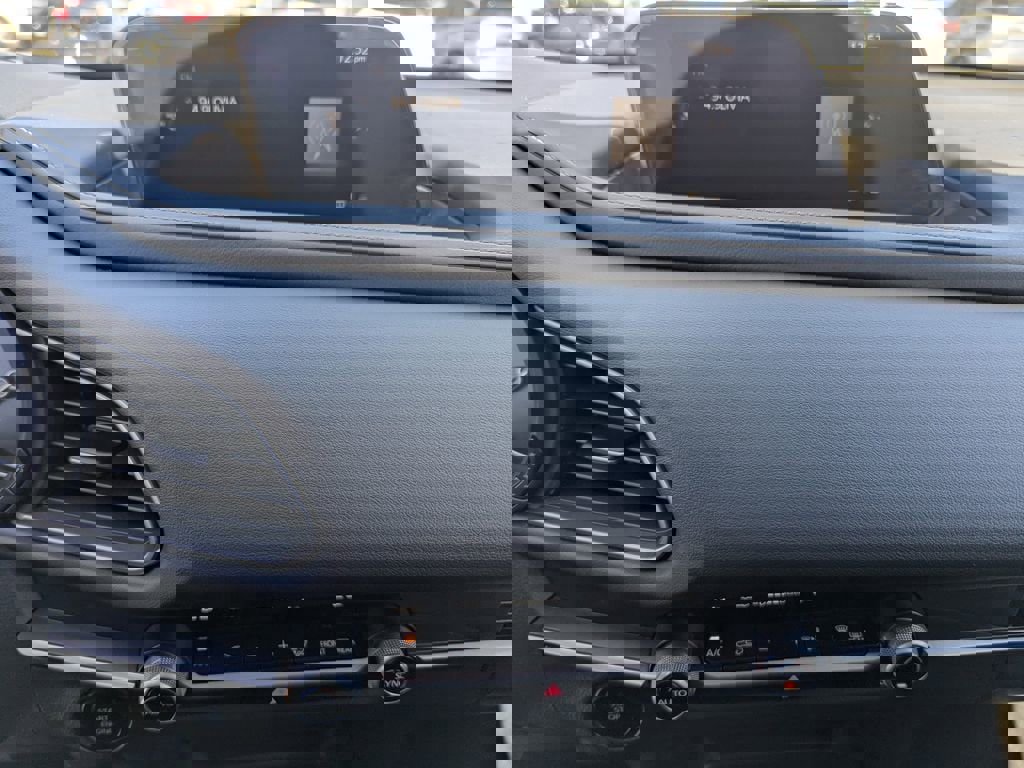 Used 2025 MAZDA CX-30 AWD 2.5 S w/ Select Sport Pkg image 19