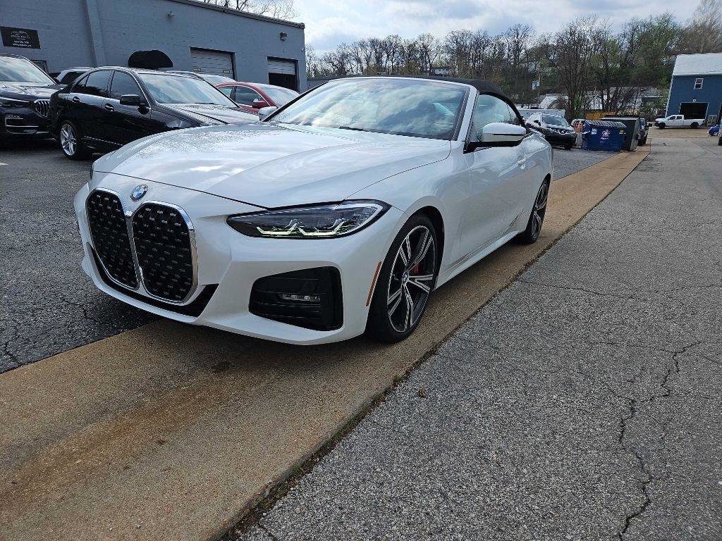 Used 2022 BMW 430i Convertible w/ M Sport Package image 5