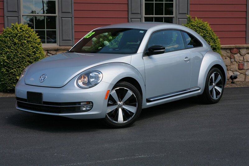 Used 2013 Volkswagen Beetle 2.0T FWD image 1