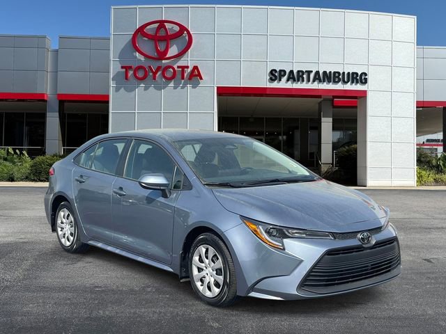 Used 2026 Toyota Corolla LE image 1