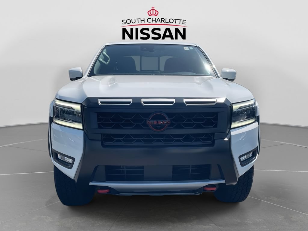 Used 2025 Nissan Frontier PRO-4X w/ Pro Premium Package AWD/4WD image 2