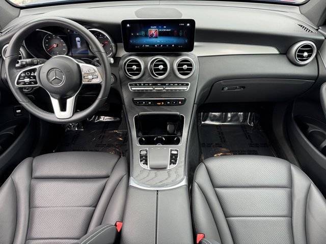 Used 2022 Mercedes-Benz GLC 300 image 10