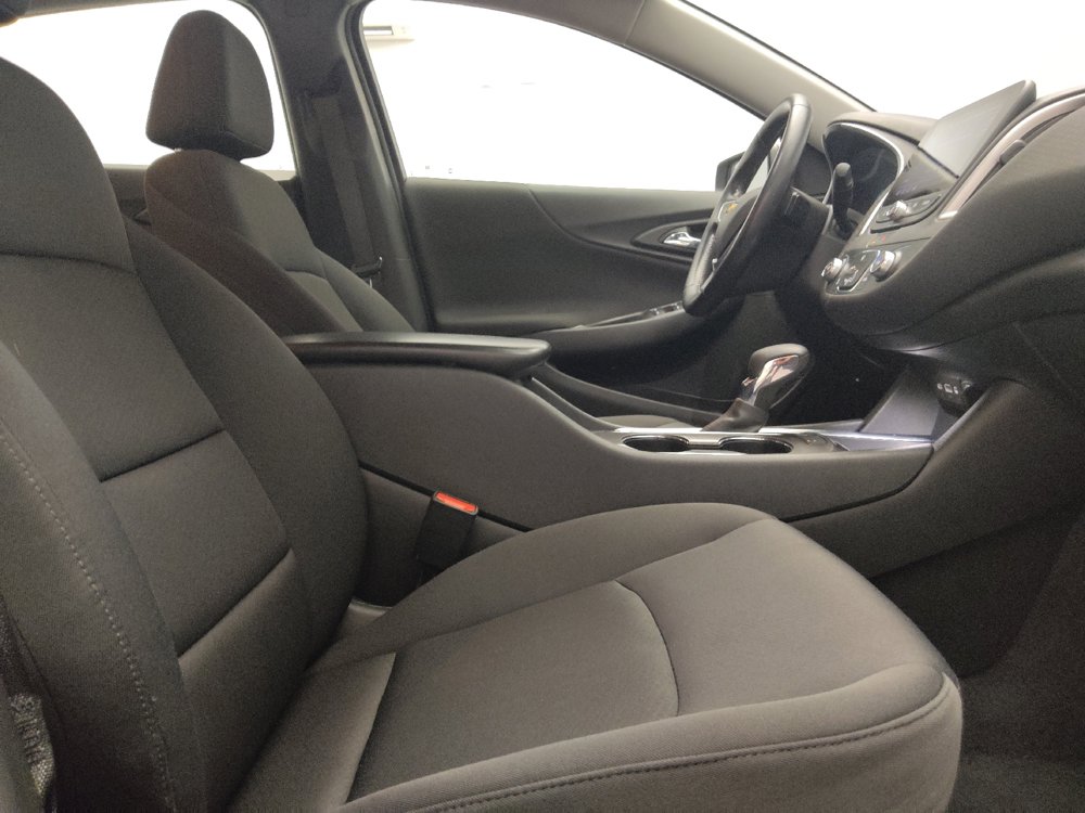 Used 2022 Chevrolet Malibu RS FWD image 21