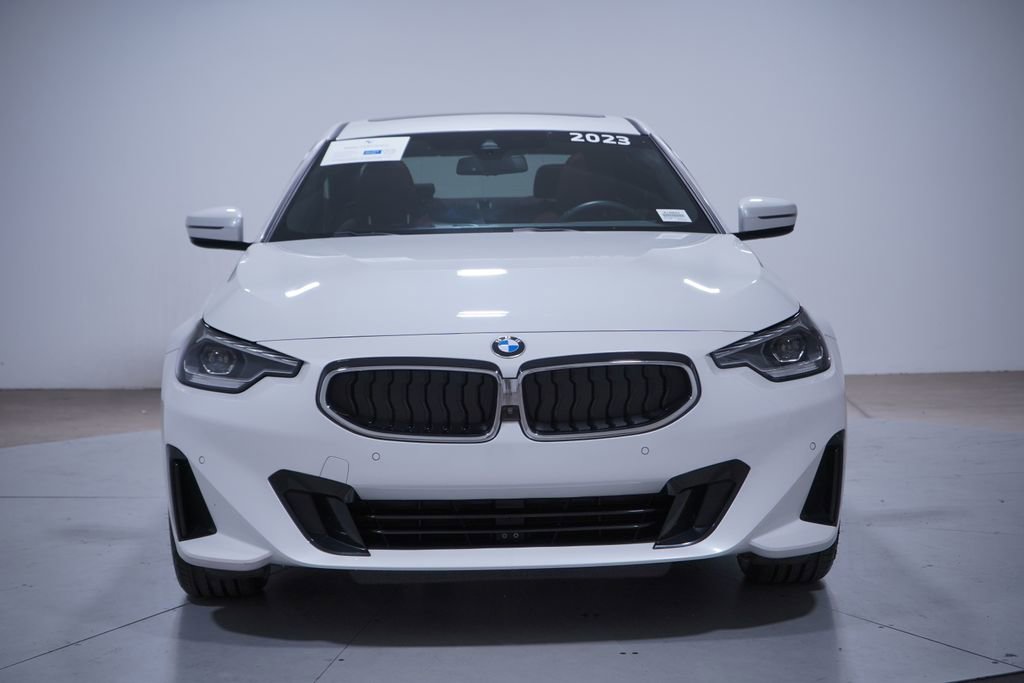 Used 2023 BMW 230i xDrive Coupe w/ Convenience Package image 4