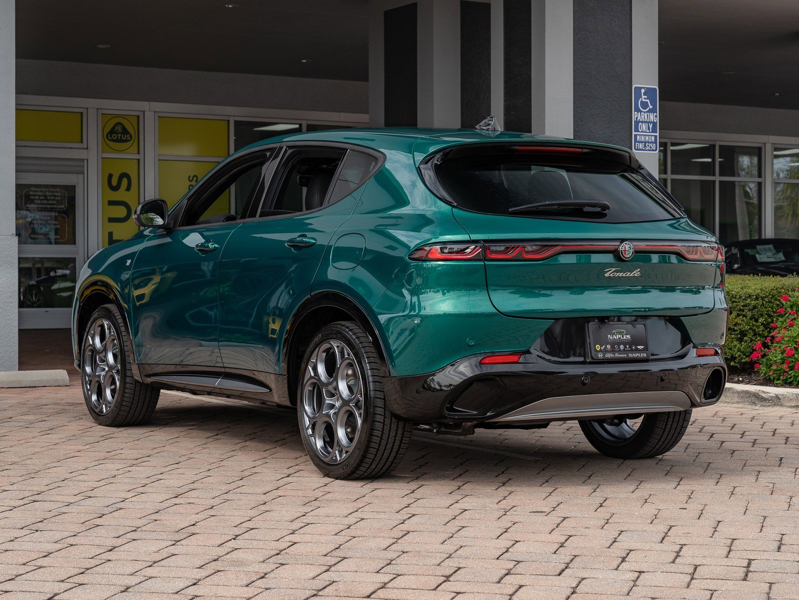 New 2024 Alfa Romeo Tonale Ti w/ Active Assist Package image 19
