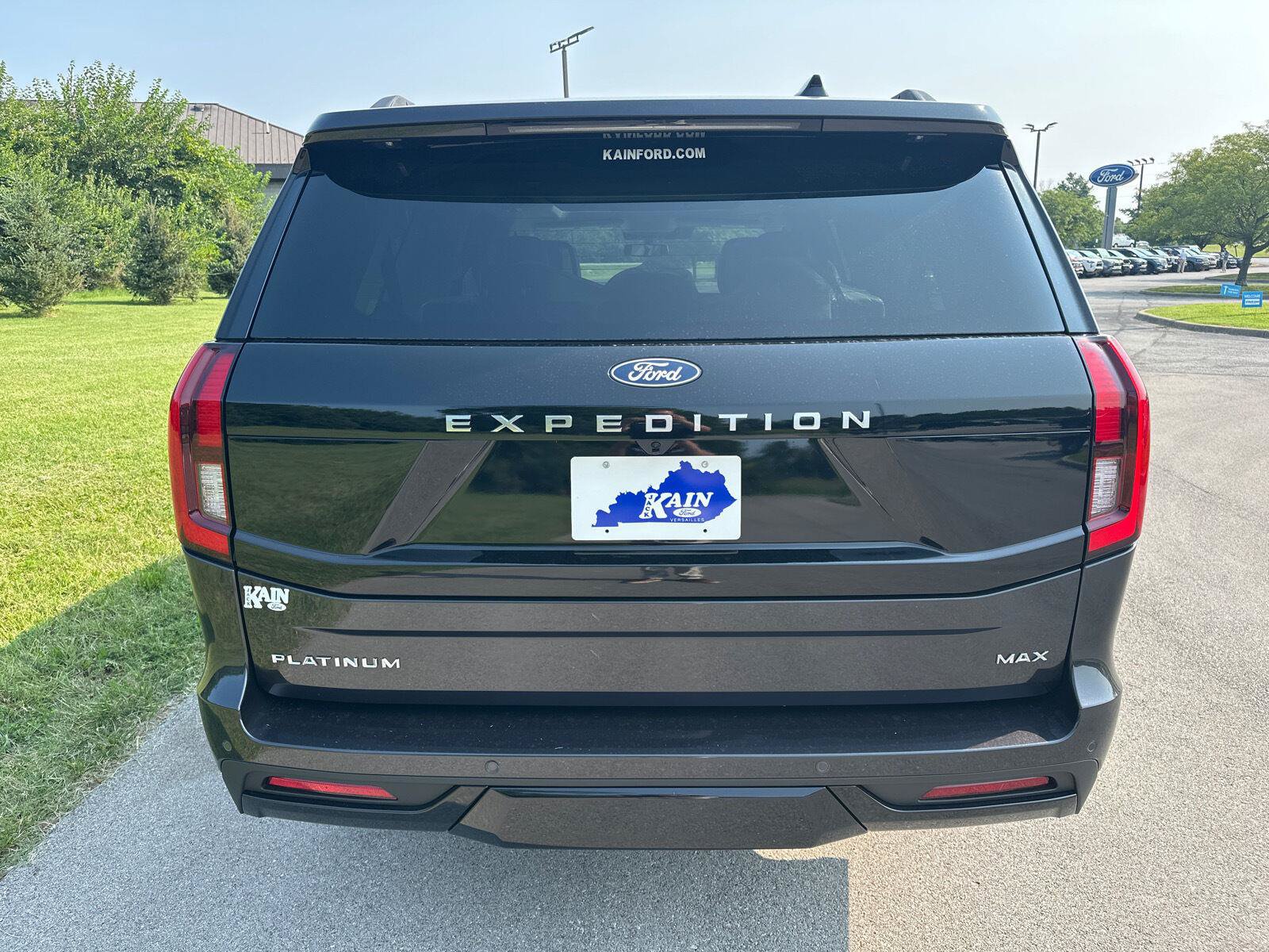 New 2027 Ford Expedition Max Platinum w/ Driver's Package AWD/4WD image 17