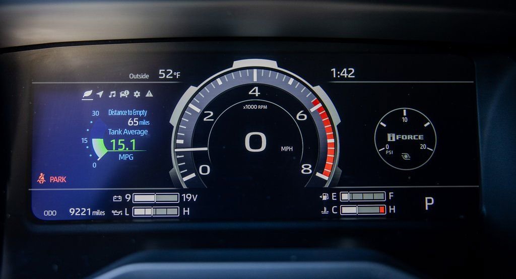 Used 2025 Toyota Tundra Limited image 8