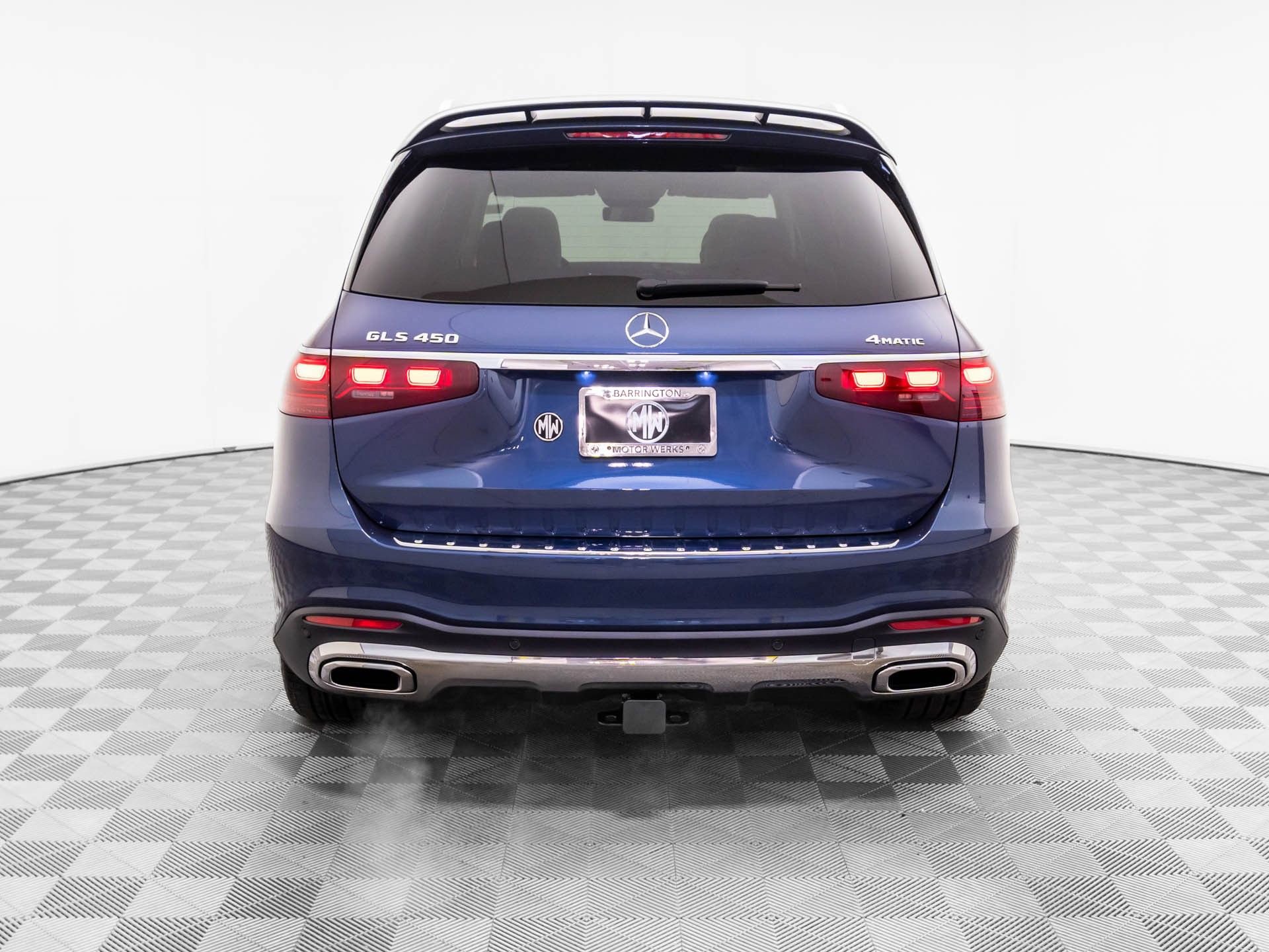 New 2026 Mercedes-Benz GLS 450 4MATIC image 4