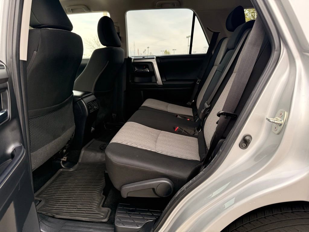 Used 2024 Toyota 4Runner SR5 AWD/4WD image 25