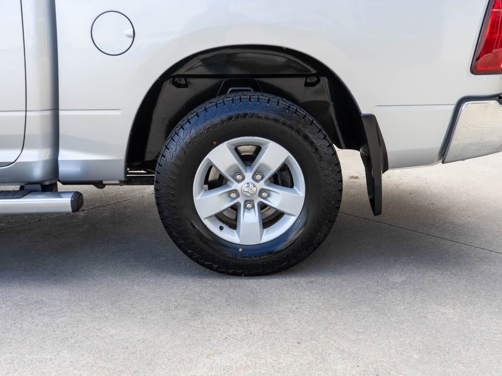 Used 2017 RAM 1500 Classic SLT image 28