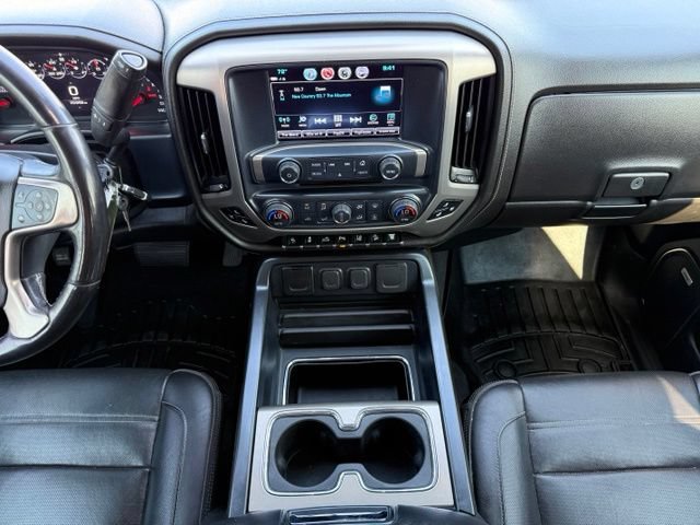 Used 2019 GMC Sierra 2500 Denali w/ Duramax Plus Package AWD/4WD image 23