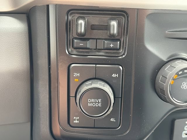 New 2026 Ford F250 XL w/ XL Driver Assist Package AWD/4WD image 19