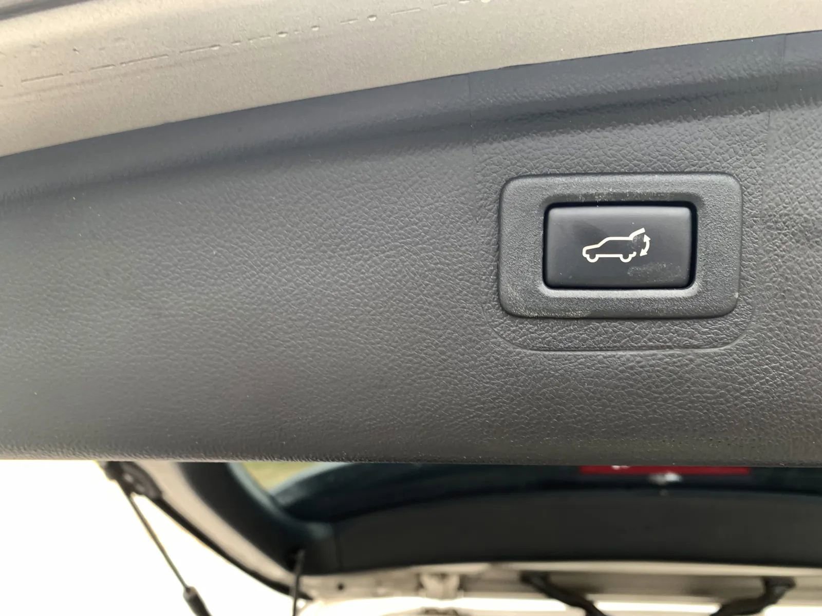 Used 2019 Subaru Outback 2.5i Limited image 34