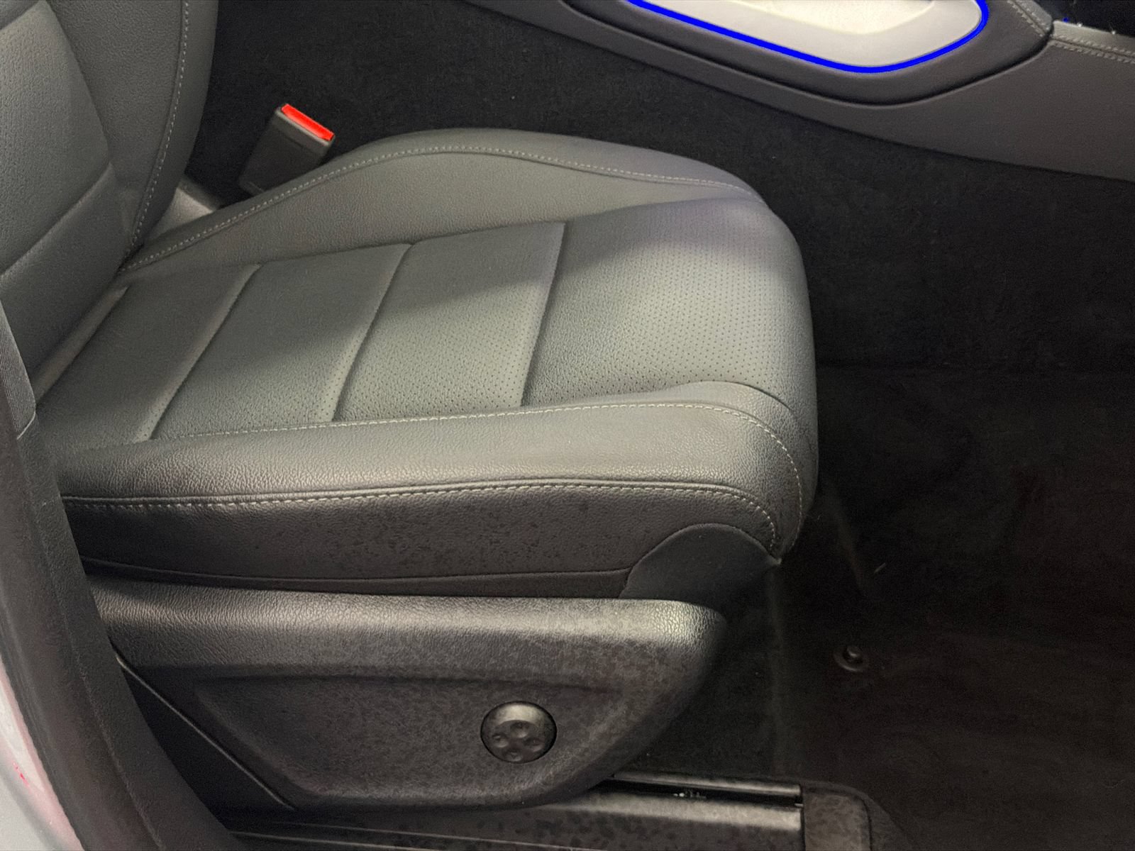 Used 2025 Mercedes-Benz GLE 350 4MATIC image 12