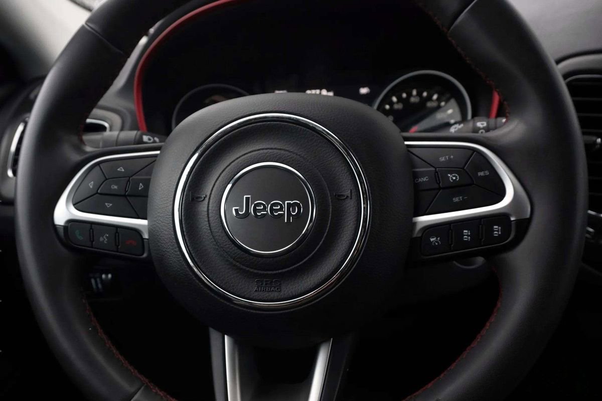 Used 2021 Jeep Compass Trailhawk image 28