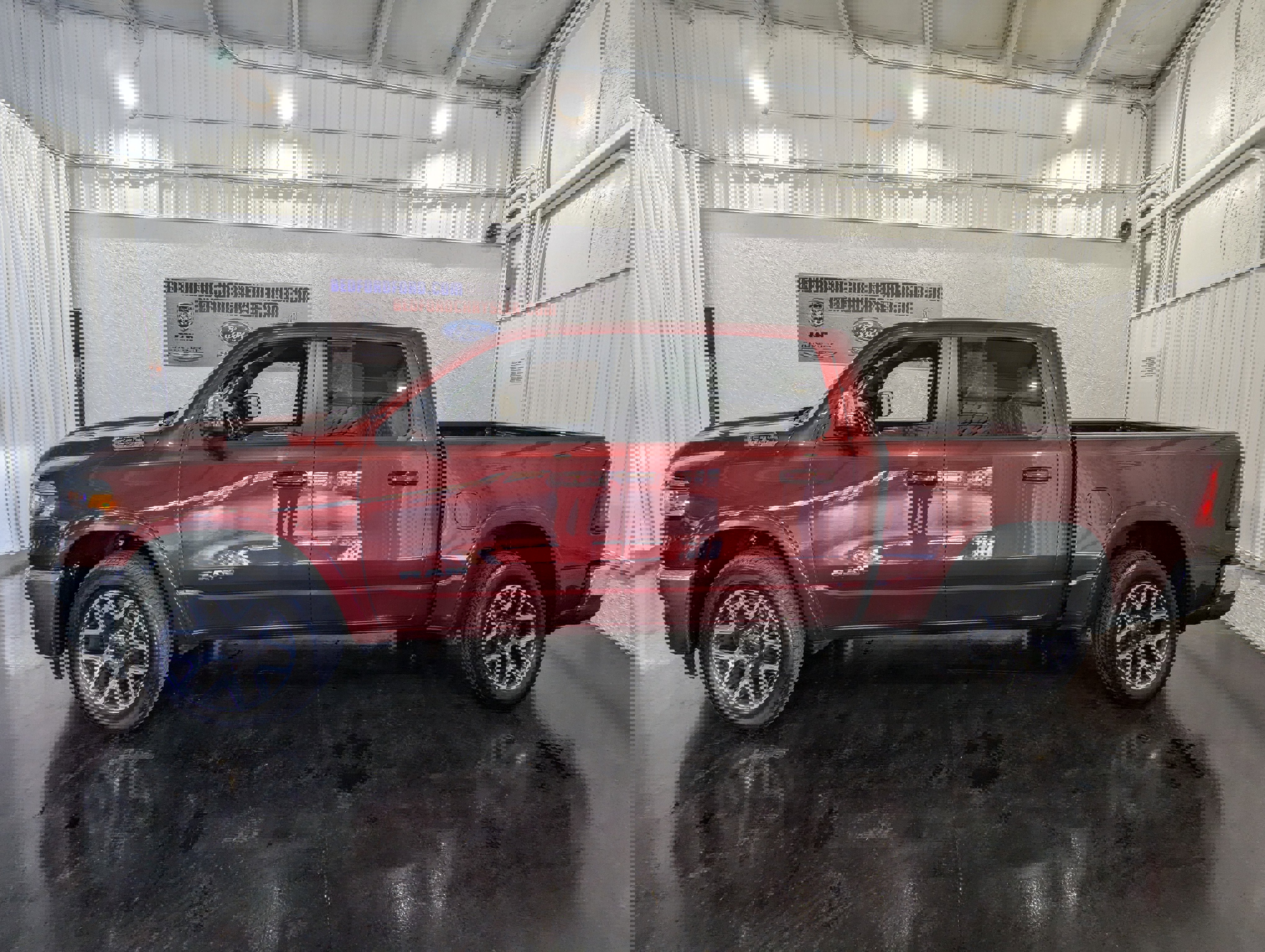 Used 2025 RAM 1500 Laramie image 2