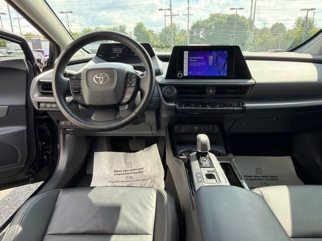 Used 2024 Toyota Prius XLE AWD/4WD image 16