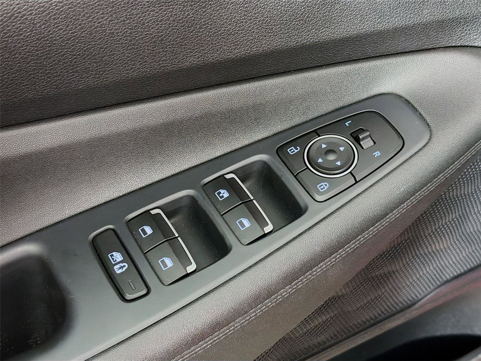 Used 2023 Hyundai Santa Fe SE AWD/4WD image 18