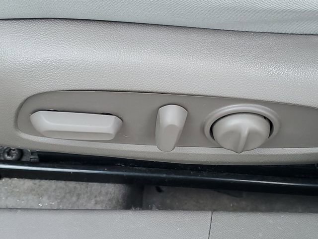 Used 2024 Chevrolet Malibu LT image 35