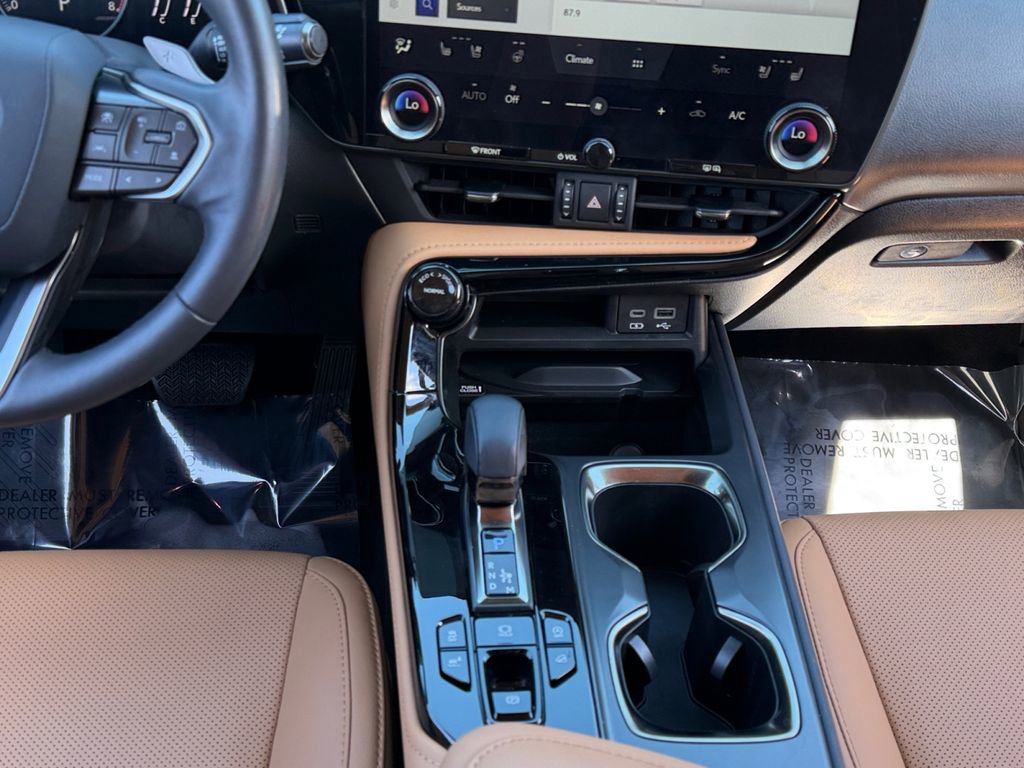 Used 2023 Lexus NX 350 AWD image 12