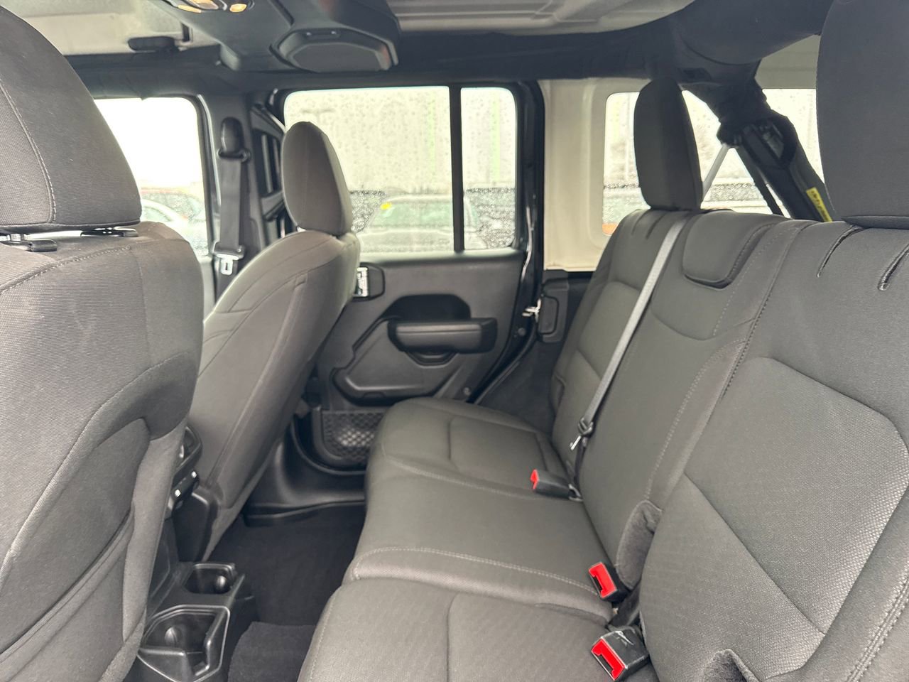 Used 2022 Jeep Wrangler Unlimited Sport image 11