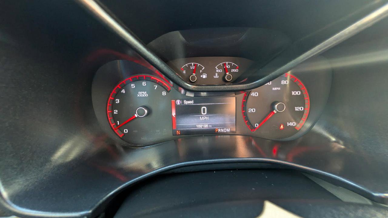 Used 2015 GMC Canyon SLT w/ Driver Alert Package AWD/4WD image 17