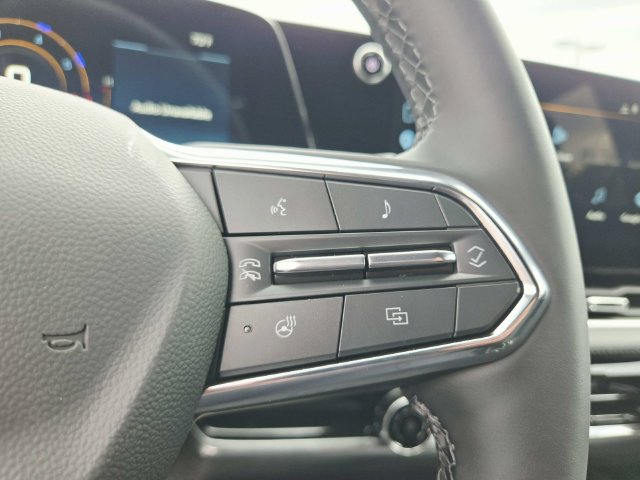 New 2027 Chevrolet Equinox LT AWD/4WD image 19