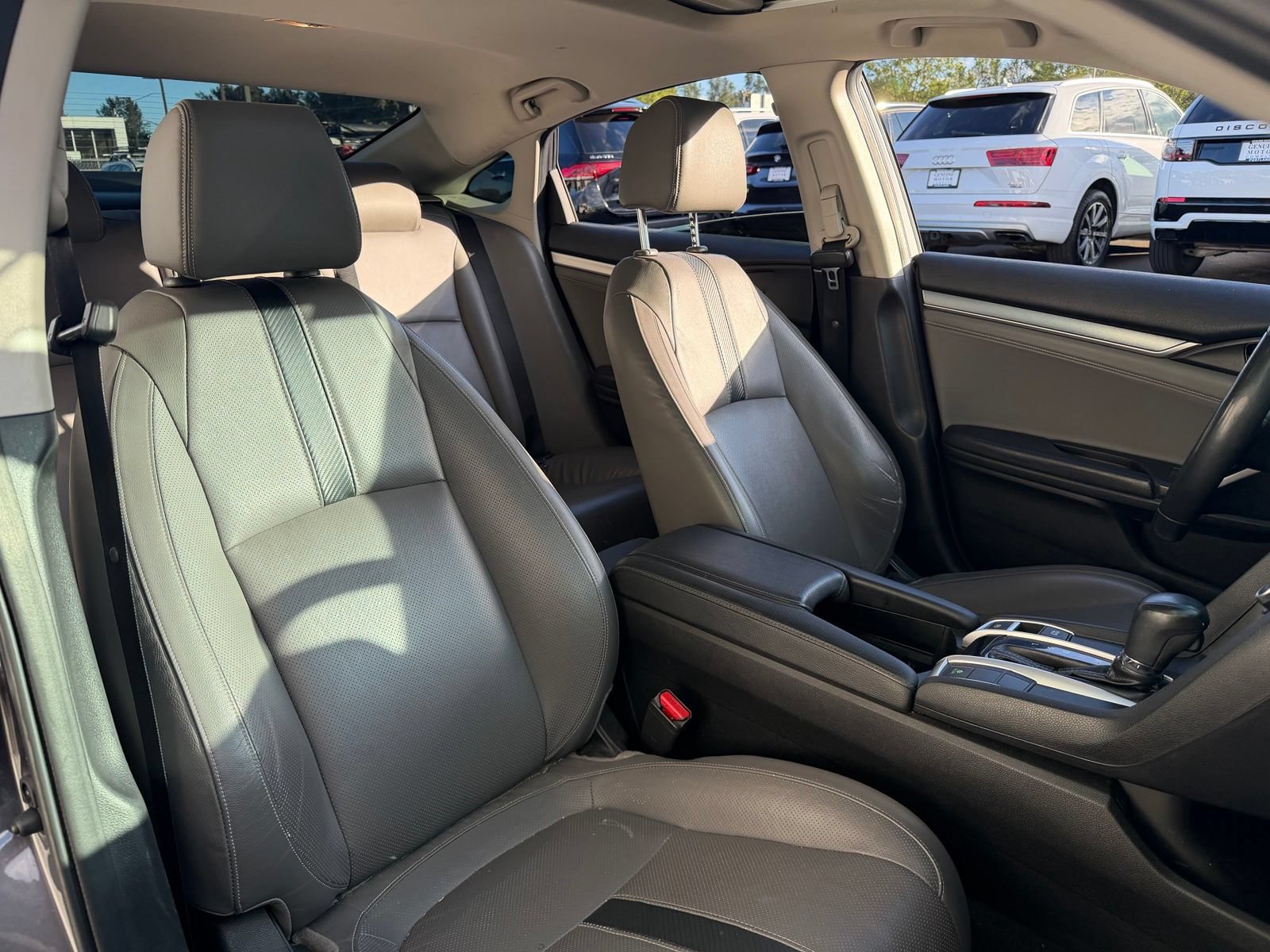 Used 2018 Honda Civic EX-L image 20